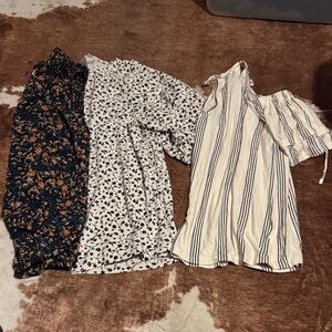 3 pc bundle women’s short sleeve/sleeveless tops